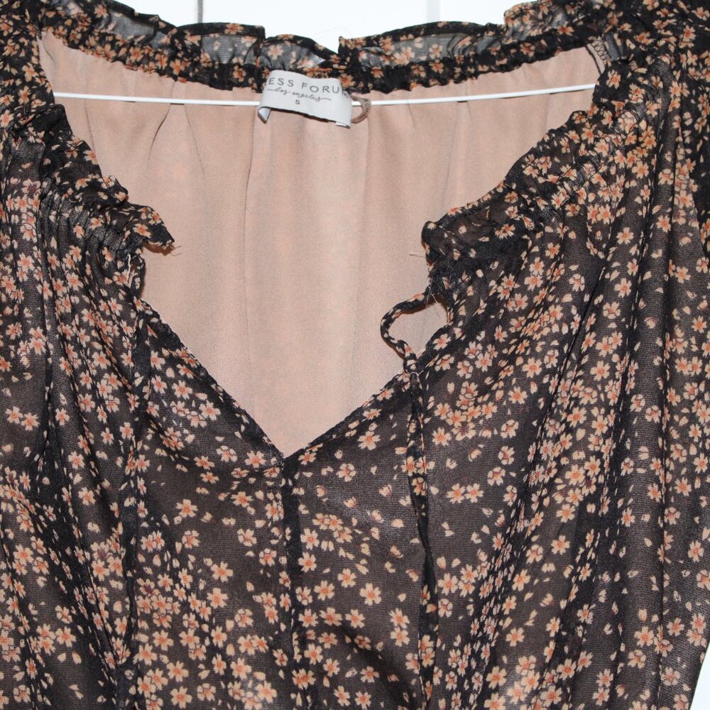 Cropped Top - Picture 5 of 5